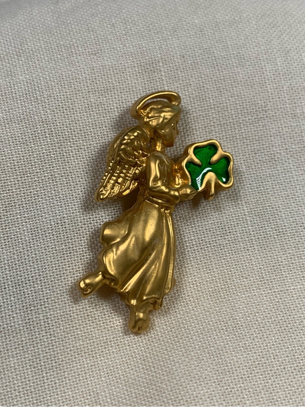 Avon Angel Saint Patrick's Day Irish Shamrock Pin